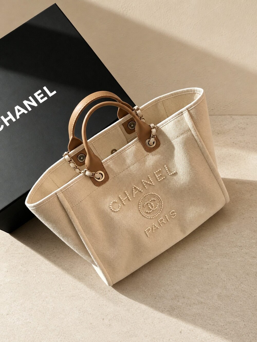 Chanel Medium Deauville Carryall Crafted in White Canvas - Picture 9 of 9